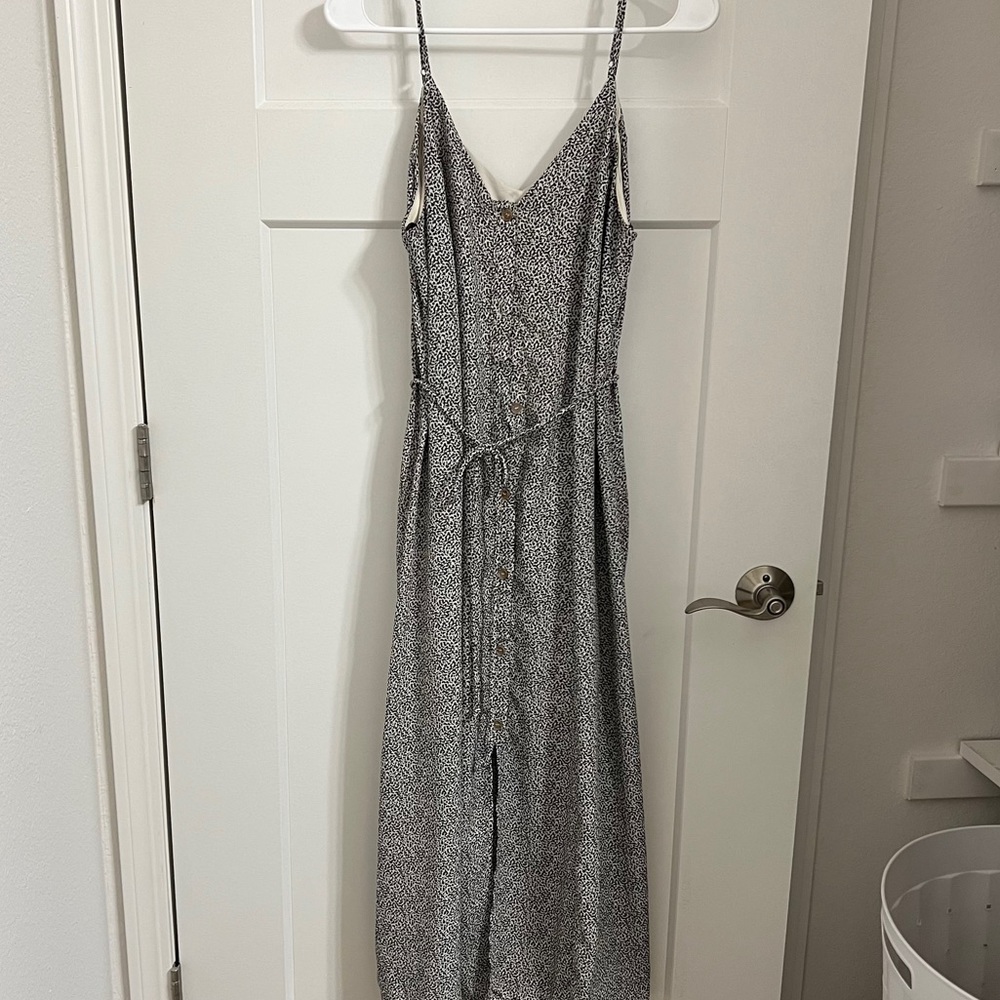 Sienna Sky midi dress